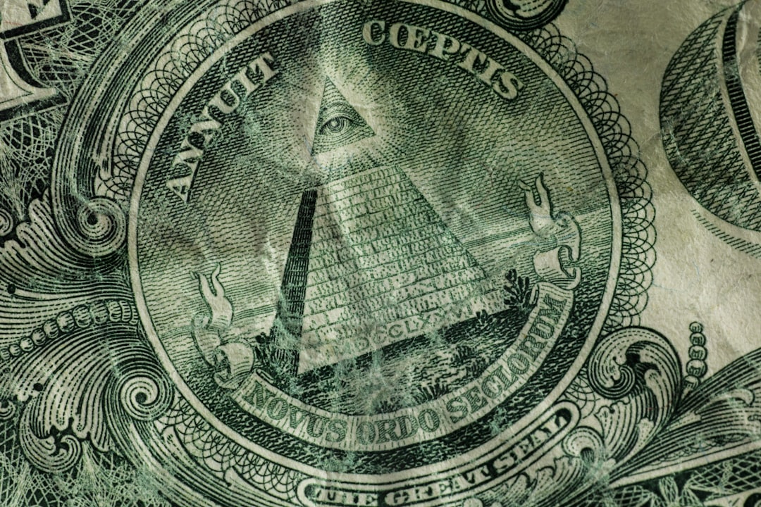 Anonymous Salary Payments with Cryptocurrency