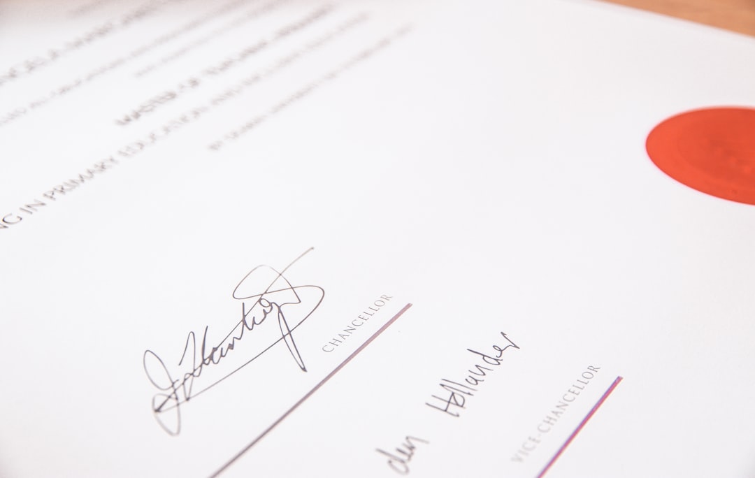 Auditable Smart Contract Code: Balancing Transparency and Privacy