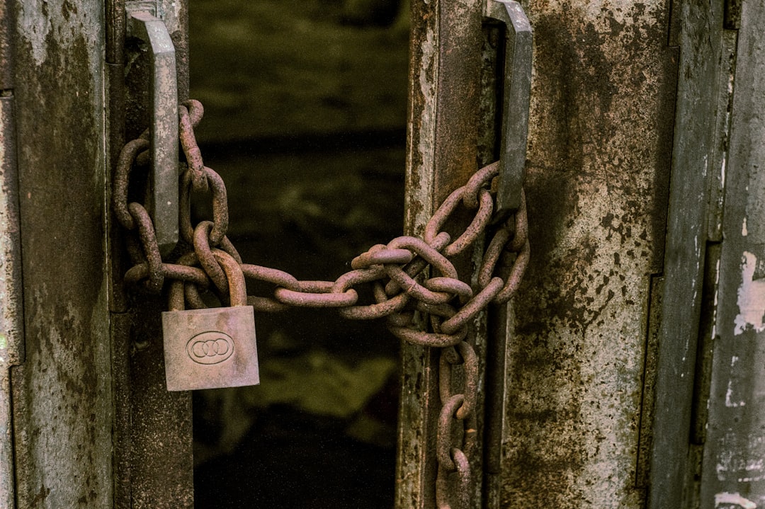 KYC на биржах: как защитить приватность в криптовалюте