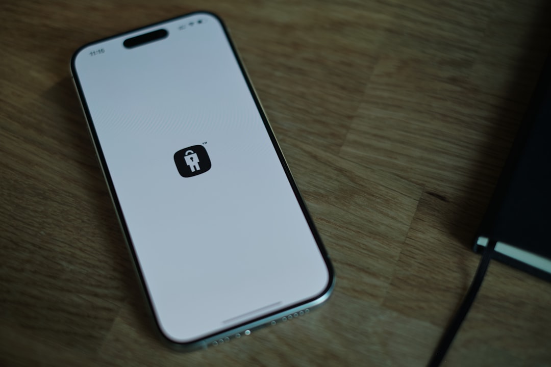 Приватность в сети Lightning: как защитить свои транзакции от слежки