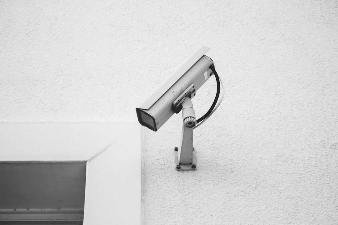 Regulating Stablecoins: Balancing Privacy and Compliance